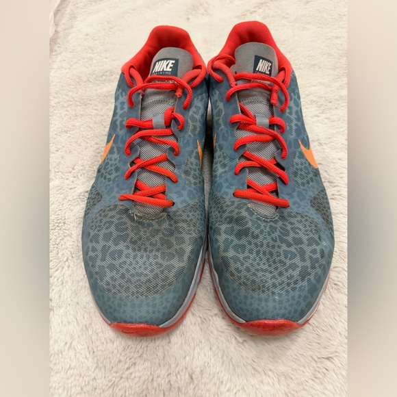**Nike Dual Fusion TR Women’s Training Shoes – Size 11** - Picture 3 of 6